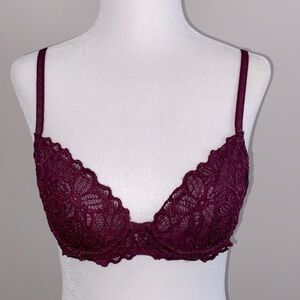 PINK Victoria’s Secret lace bra